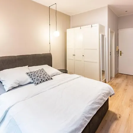 Apartment Ground-floor In Pberg *
