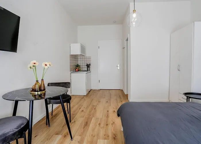 Cozy In Prenzlauer Berg برلين